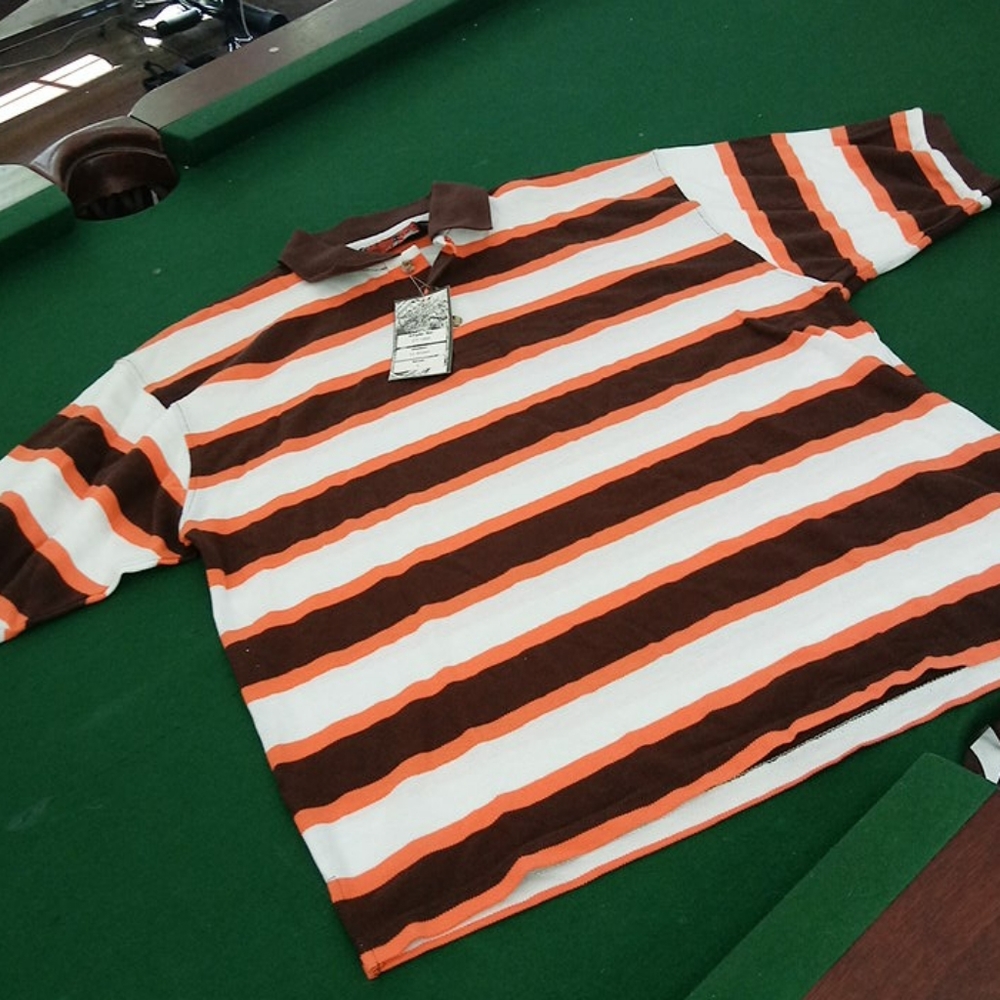 Men's collar shirt